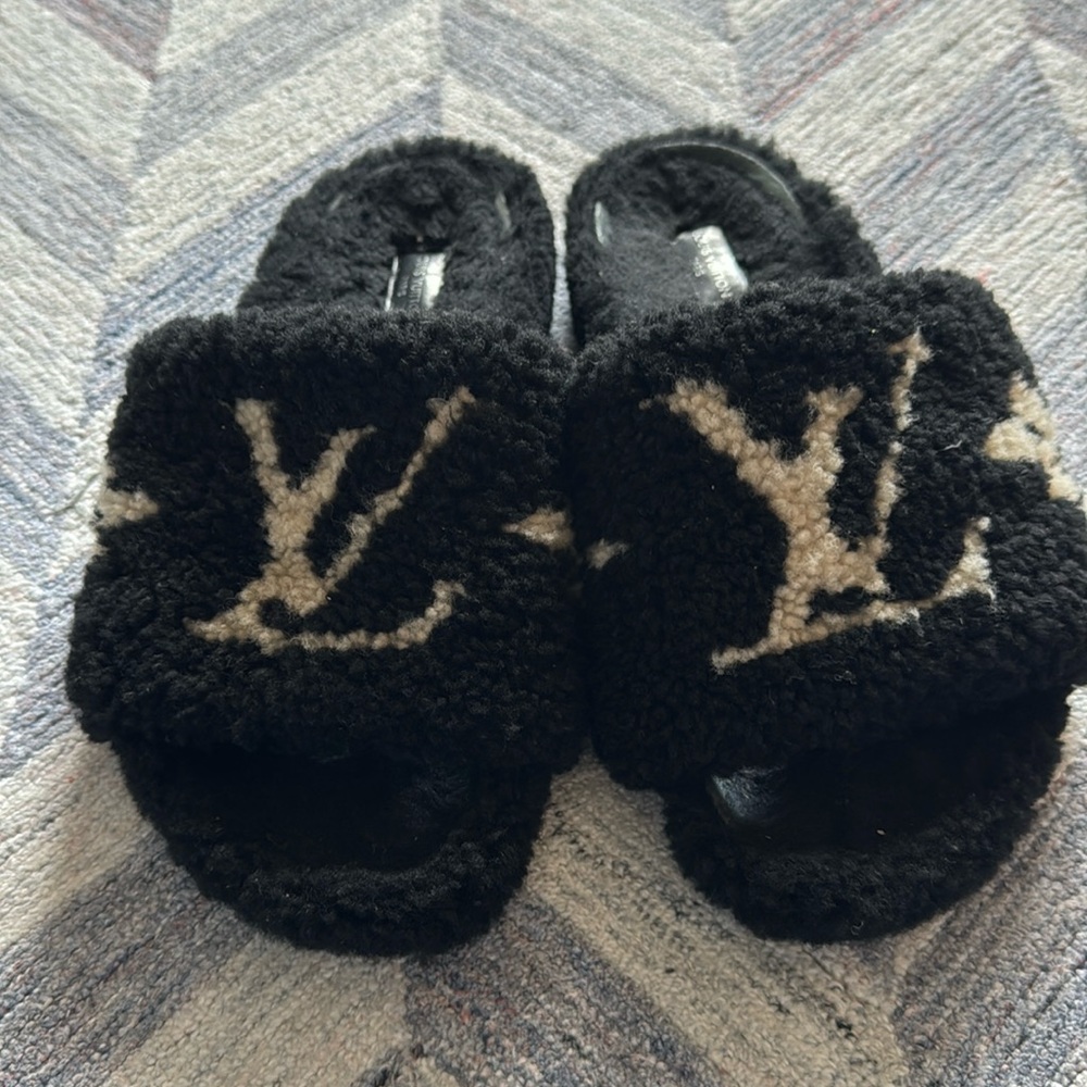 Louis Vuitton LV Shearling Fur Slippers Black White Mules Slides